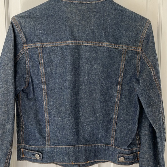Excellent condition Theory Denim Jean Jacket, size M - Picture 4 of 4